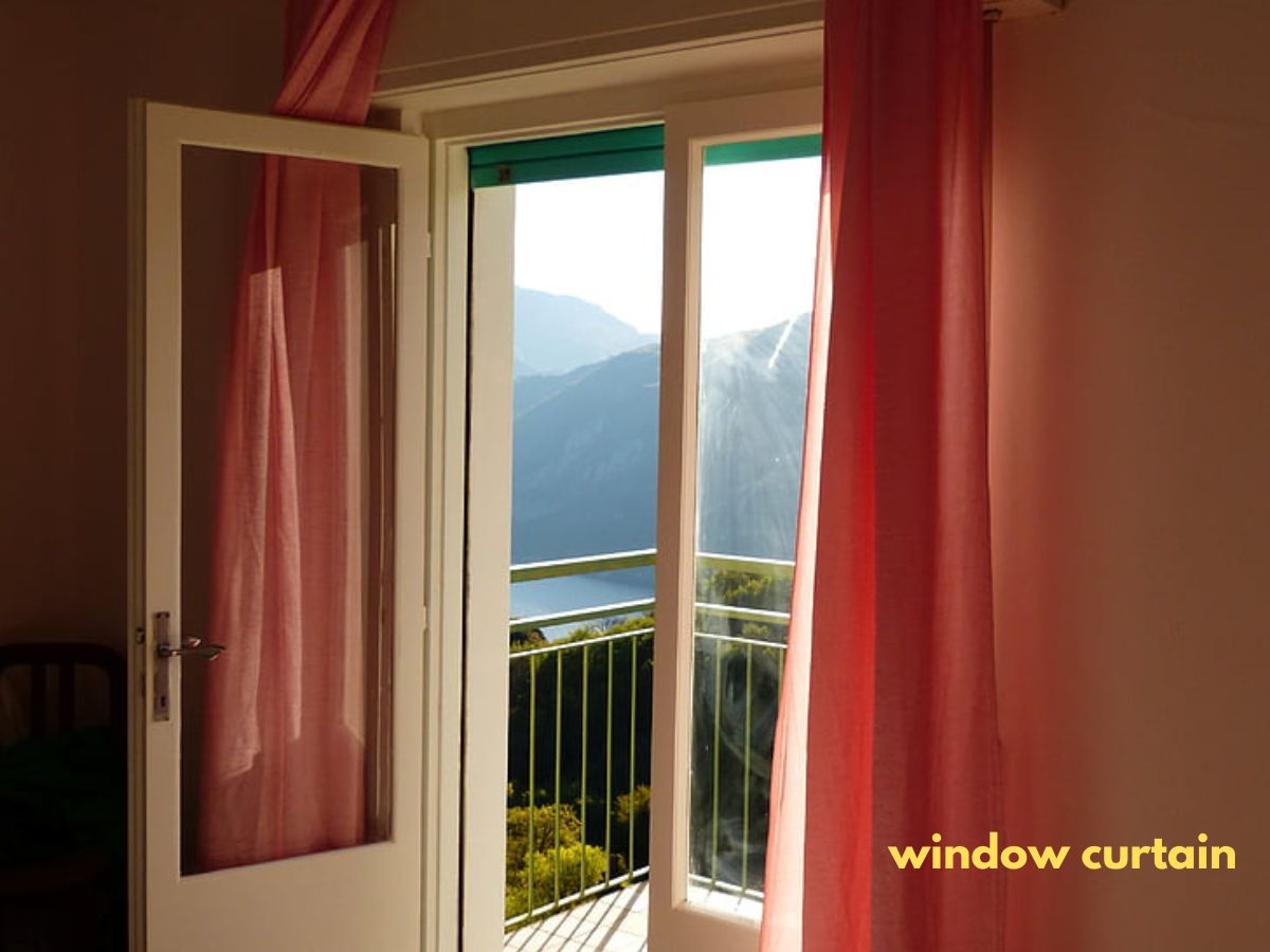 Eco-Friendly Window Drapes: A Stylish Functional Home